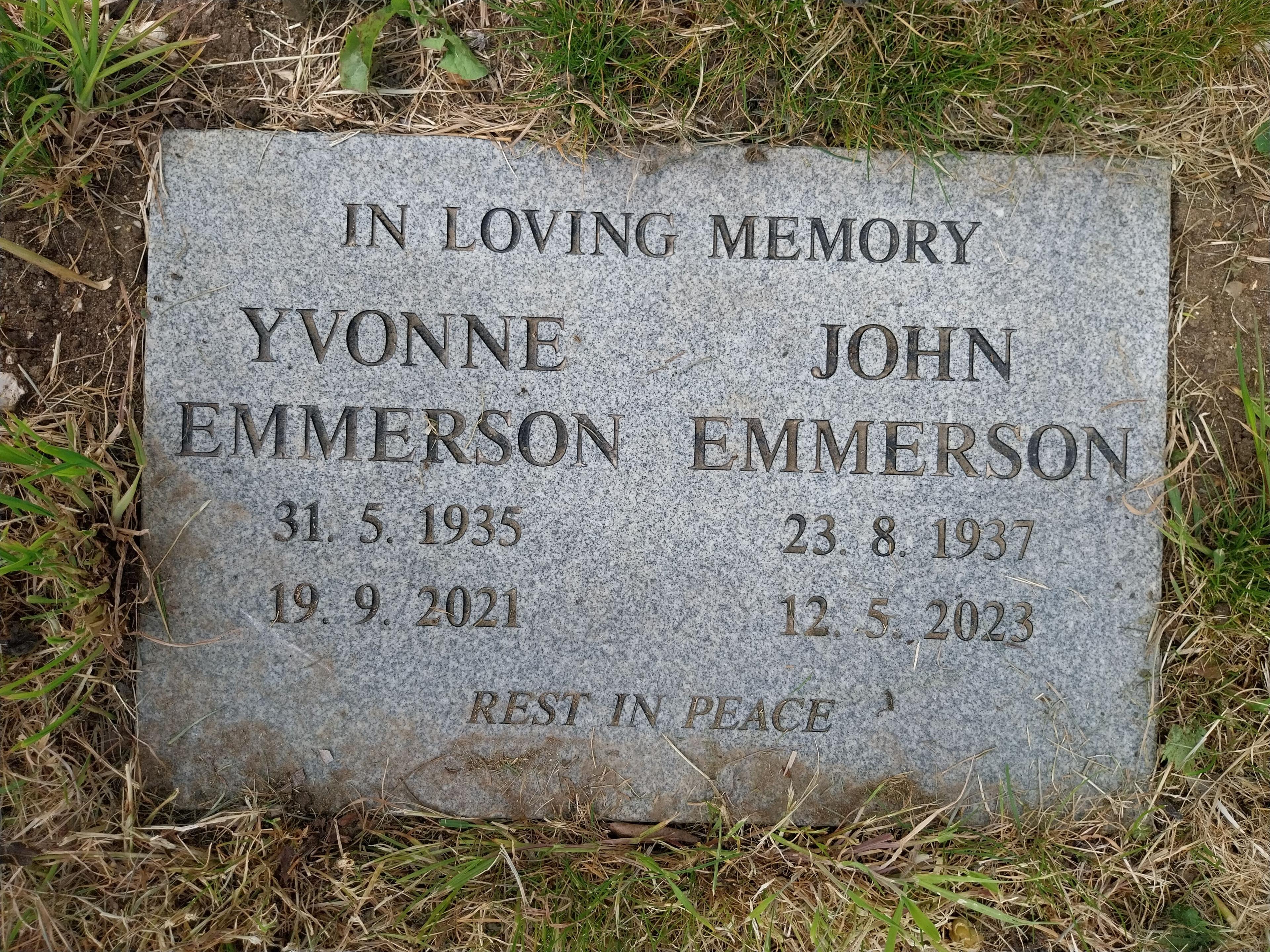 Grave image for EMMERSON, Yvonne