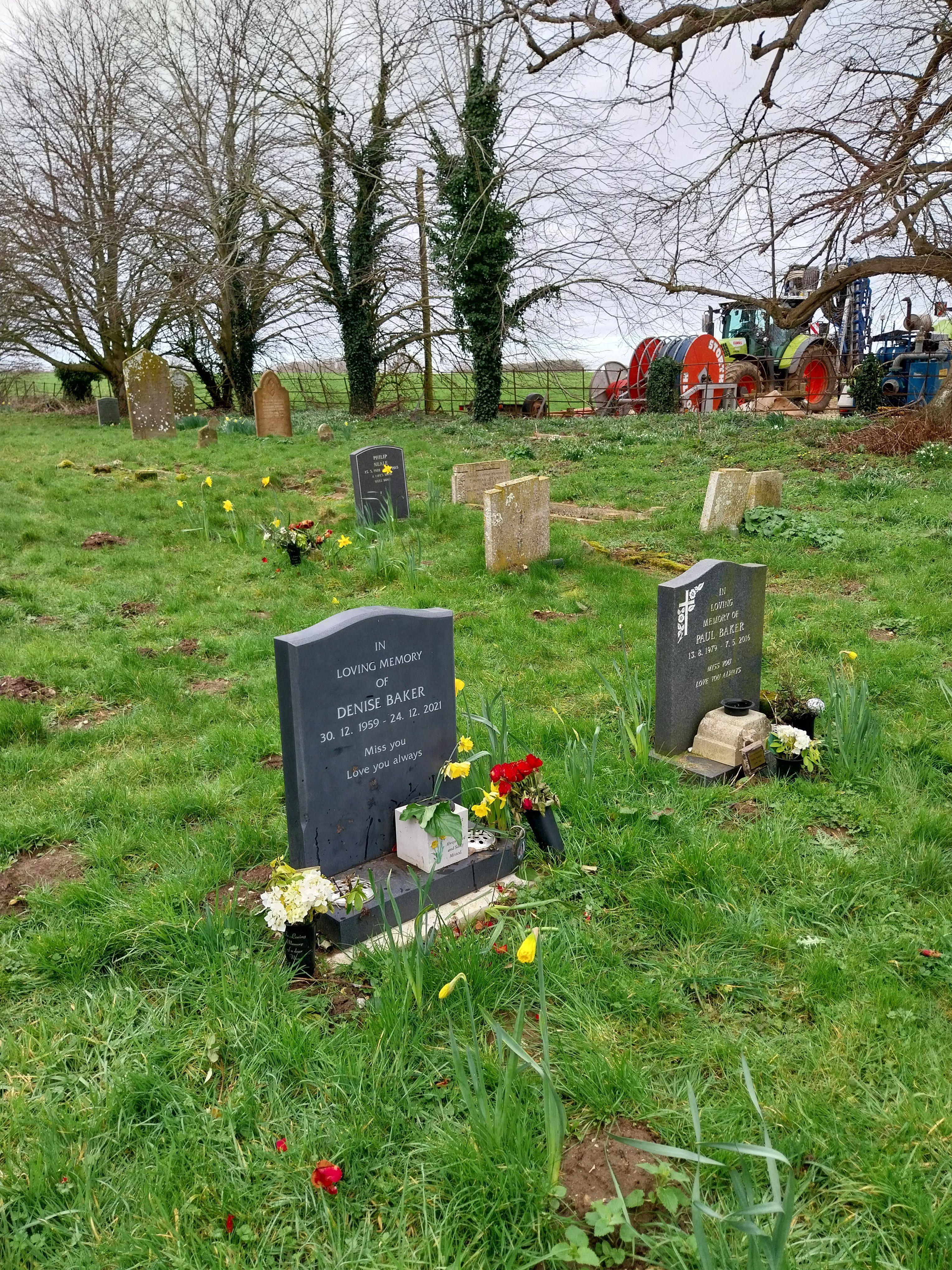 Grave image for BAKER, Denise